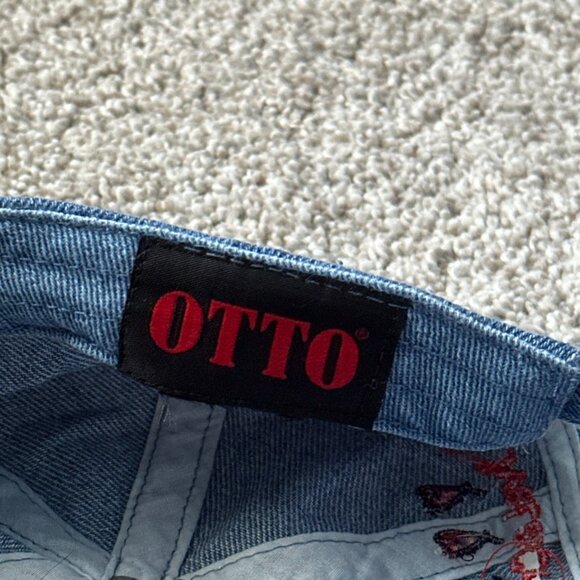 rare lacroix cola embroidered denim hat 🤍 - Picture 9 of 13